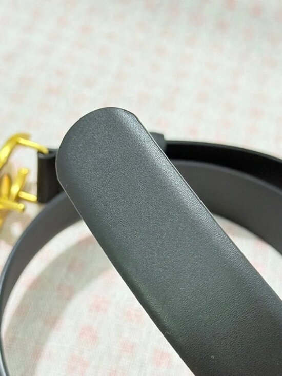 Chanel Black Leather Belt Gold Textured Interlocking CC Buckle Designer Waist Be main image 7